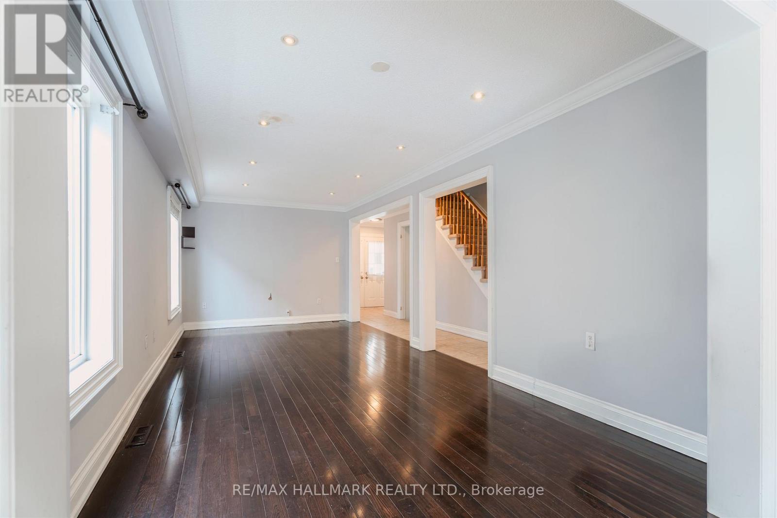 241 Featherstone Road, Milton, Ontario  L9T 7C3 - Photo 7 - W12794340