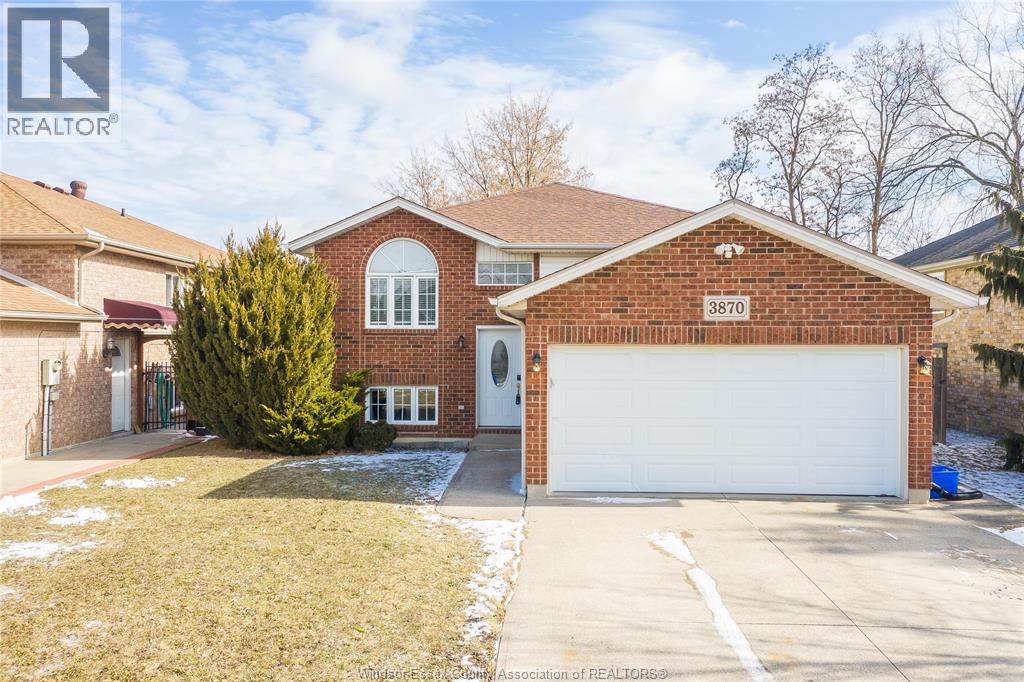 MLS# 26003940: 3870 CLARA AVENUE, Windsor, Canada