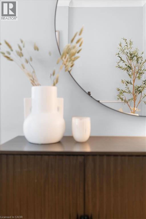 263 Mary Street, Hamilton, Ontario  L8L 4W2 - Photo 4 - 40757280