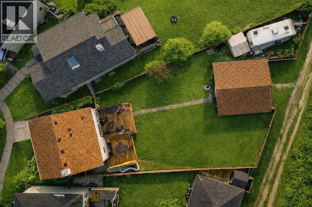 39 Prestwick Heath Se, Calgary, Alberta  T2Z 4E3 - Photo 1 - A2281991