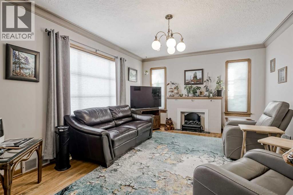 1411 20 Avenue Nw, Calgary, Alberta  T2M 1G6 - Photo 25 - A2286284