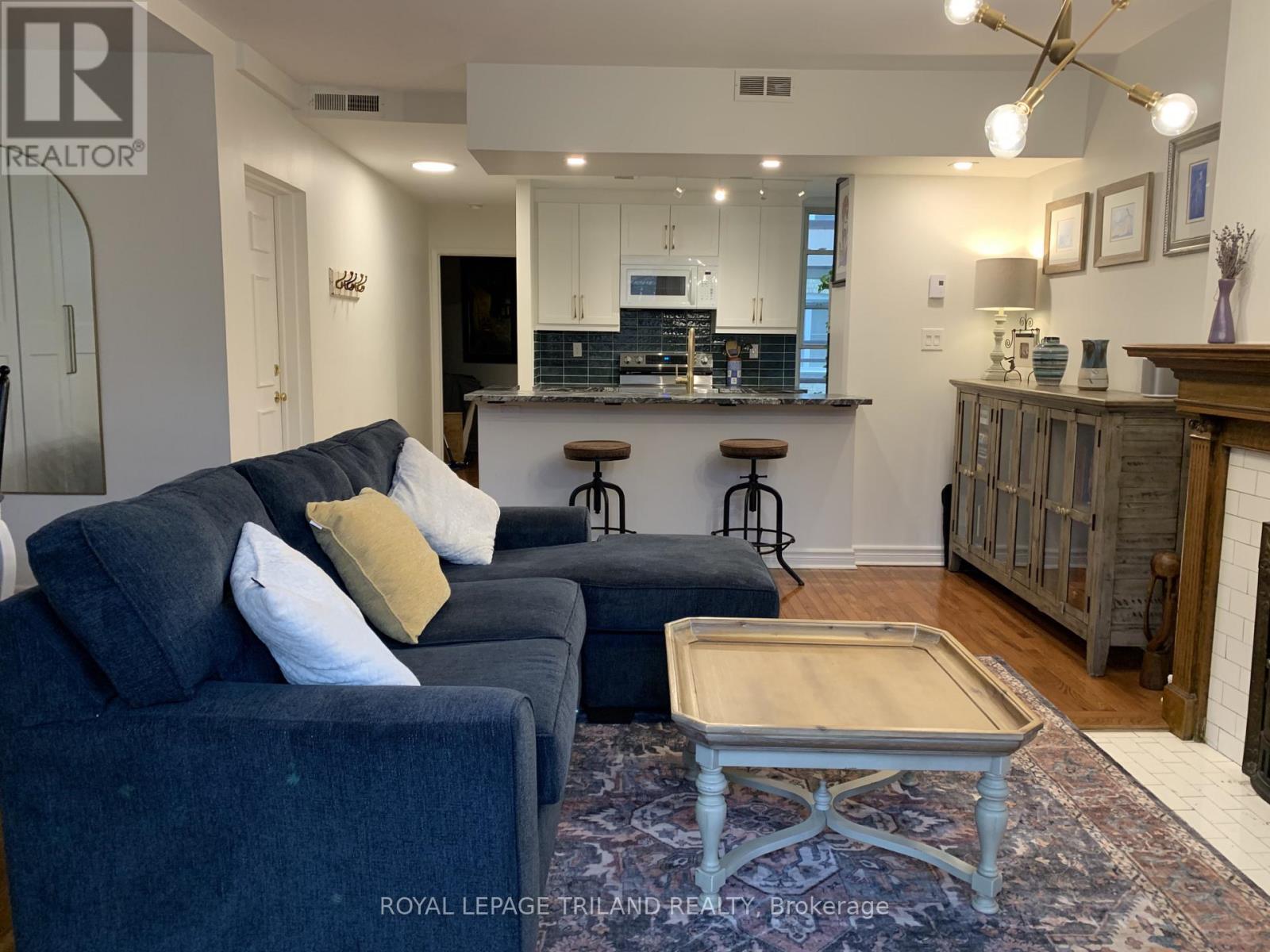 204 - 275 Queens Avenue, London East, Ontario  N6B 1X2 - Photo 21 - X12821884