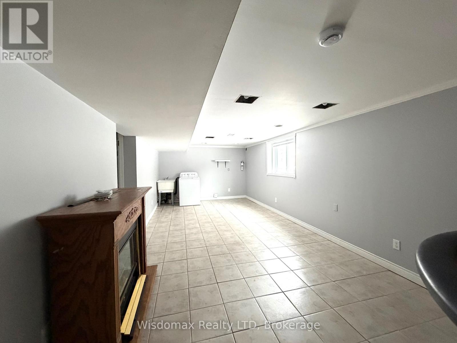 7 Kirk Street, St. Catharines, Ontario  L2S 1B8 - Photo 11 - X12820732