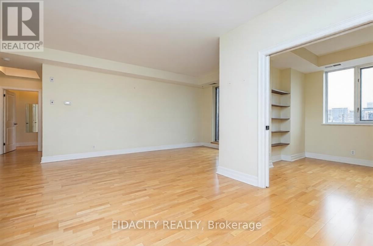 608 - 320 Mcleod Street, Ottawa, Ontario  K2P 1A3 - Photo 4 - X12821792