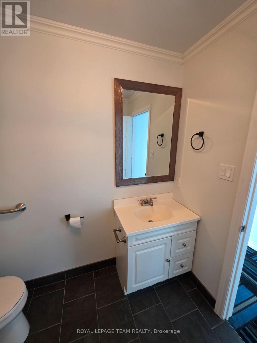 3 - 11060 County Rd 3 Road, North Dundas, Ontario  K0E 1W0 - Photo 14 - X12821814