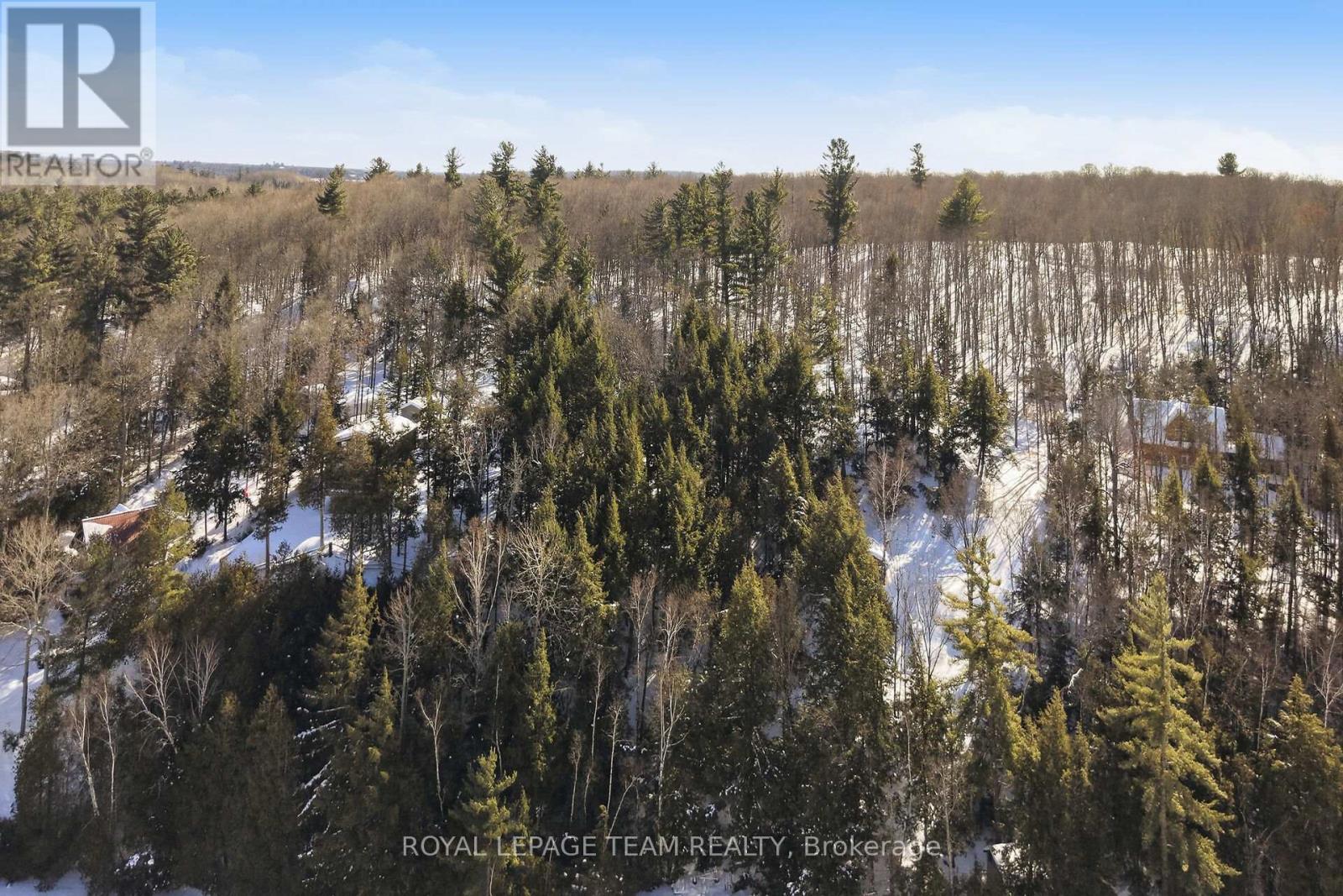 102-B Mcvicar Lane, Mcnab/braeside, Ontario  K7S 3Z5 - Photo 7 - X12821886