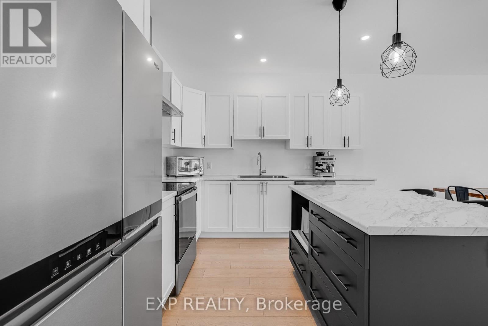 441 Arora Crescent, North Dundas, Ontario  K0C 2K0 - Photo 11 - X12821892