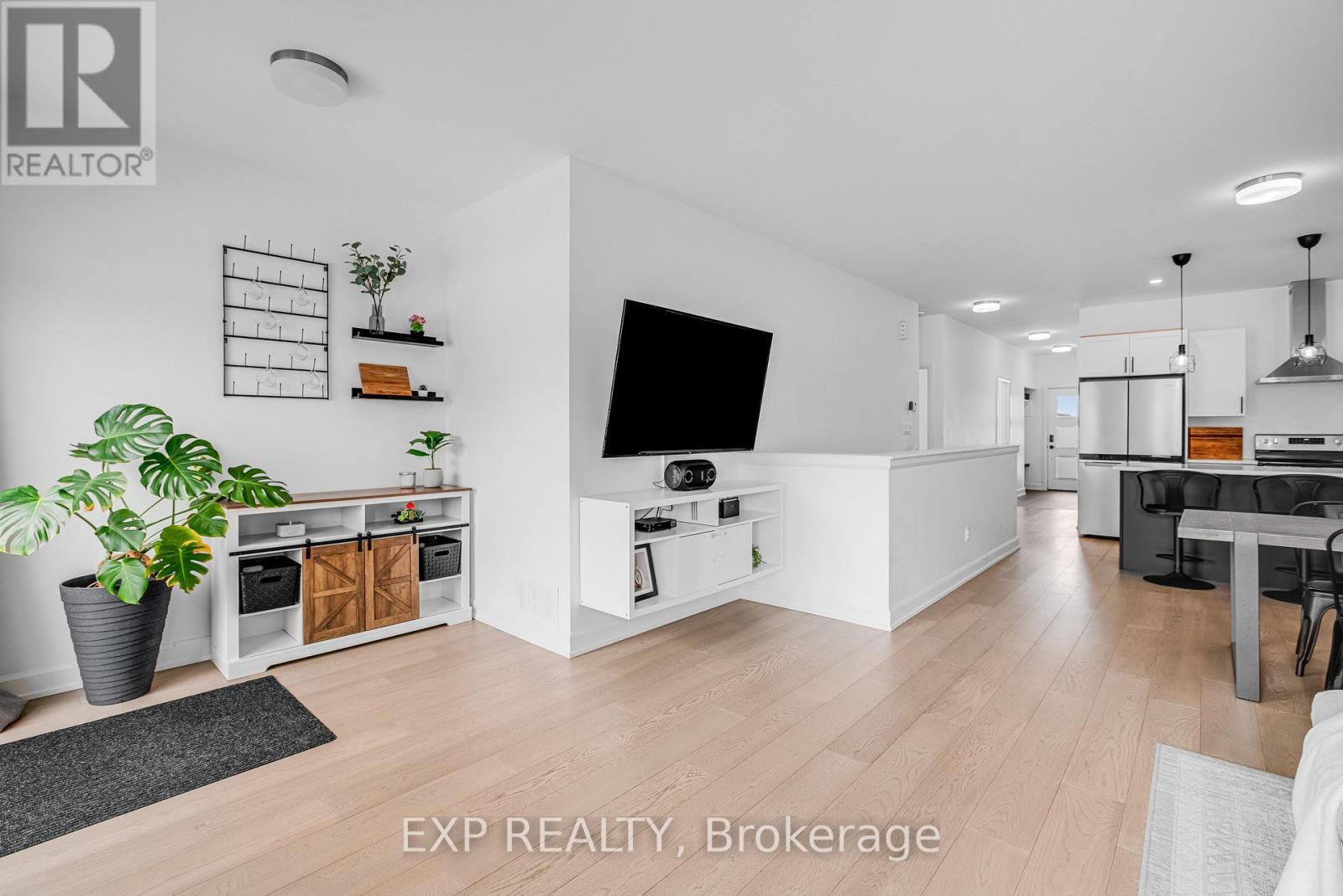 441 Arora Crescent, North Dundas, Ontario  K0C 2K0 - Photo 16 - X12821892