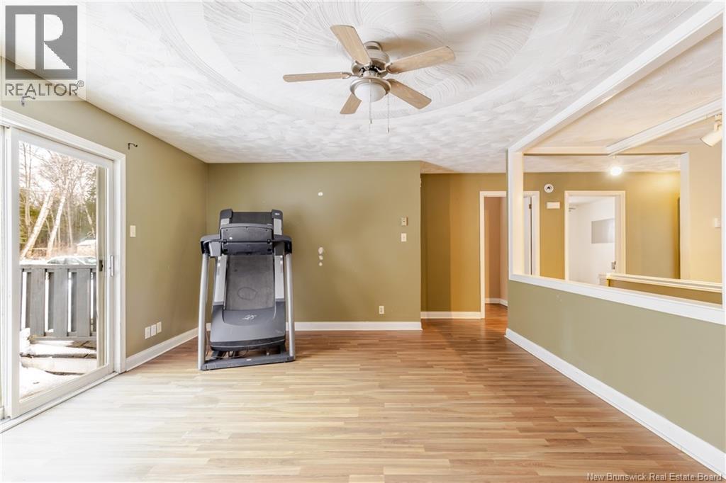 286 Greenwood Drive, Fredericton, New Brunswick  E3A 7C8 - Photo 7 - NB134003