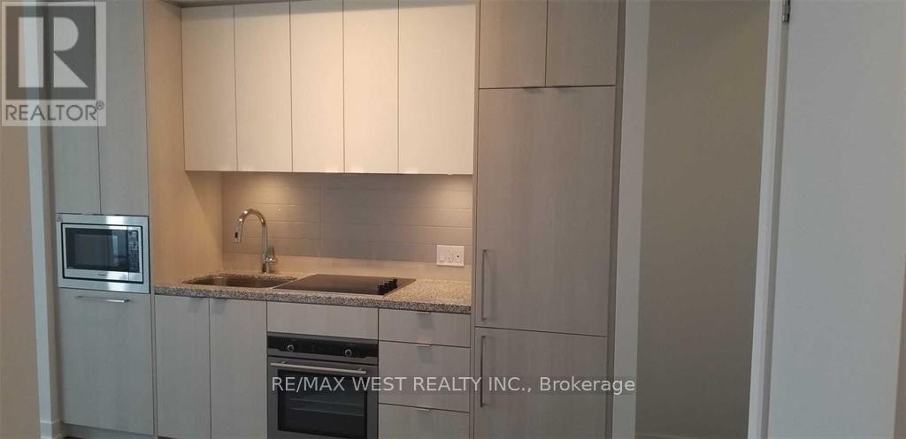 3806 - 125 Blue Jays Way, Toronto, Ontario  M5V 0N5 - Photo 6 - C12821836