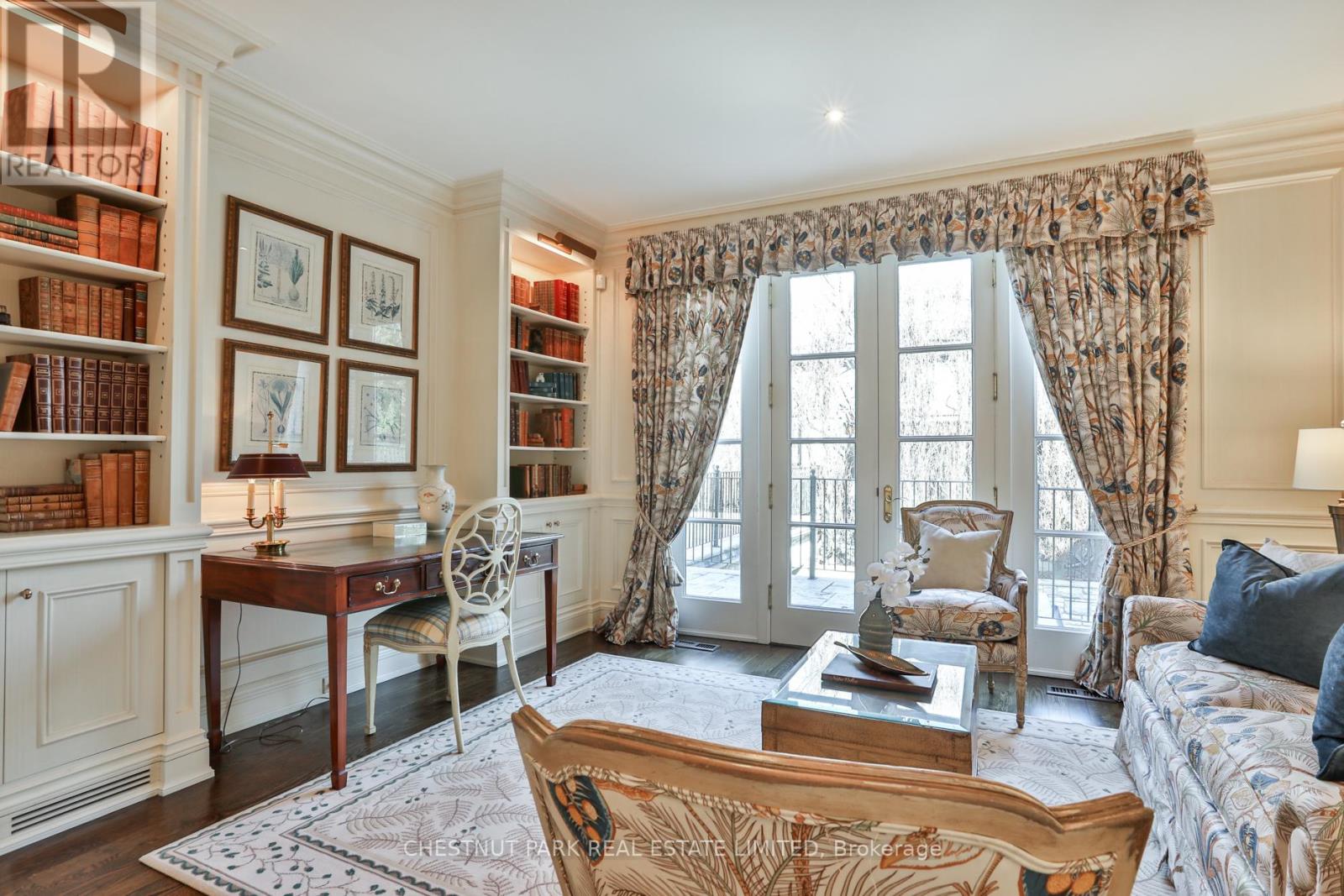 170 Roxborough Drive, Toronto, Ontario  M4W 1X8 - Photo 9 - C12821880