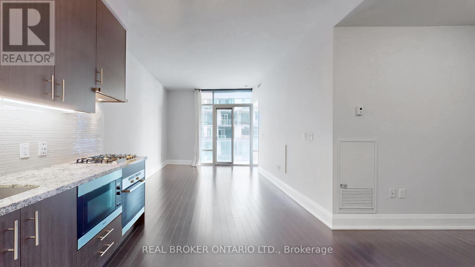 801 - 39 Queens Quay E, Toronto, Ontario  M5E 0A5 - Photo 12 - C12821888