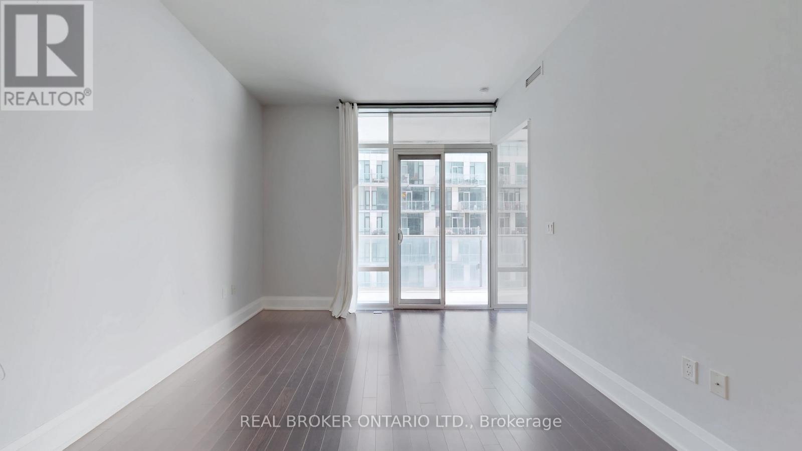 801 - 39 Queens Quay E, Toronto, Ontario  M5E 0A5 - Photo 14 - C12821888