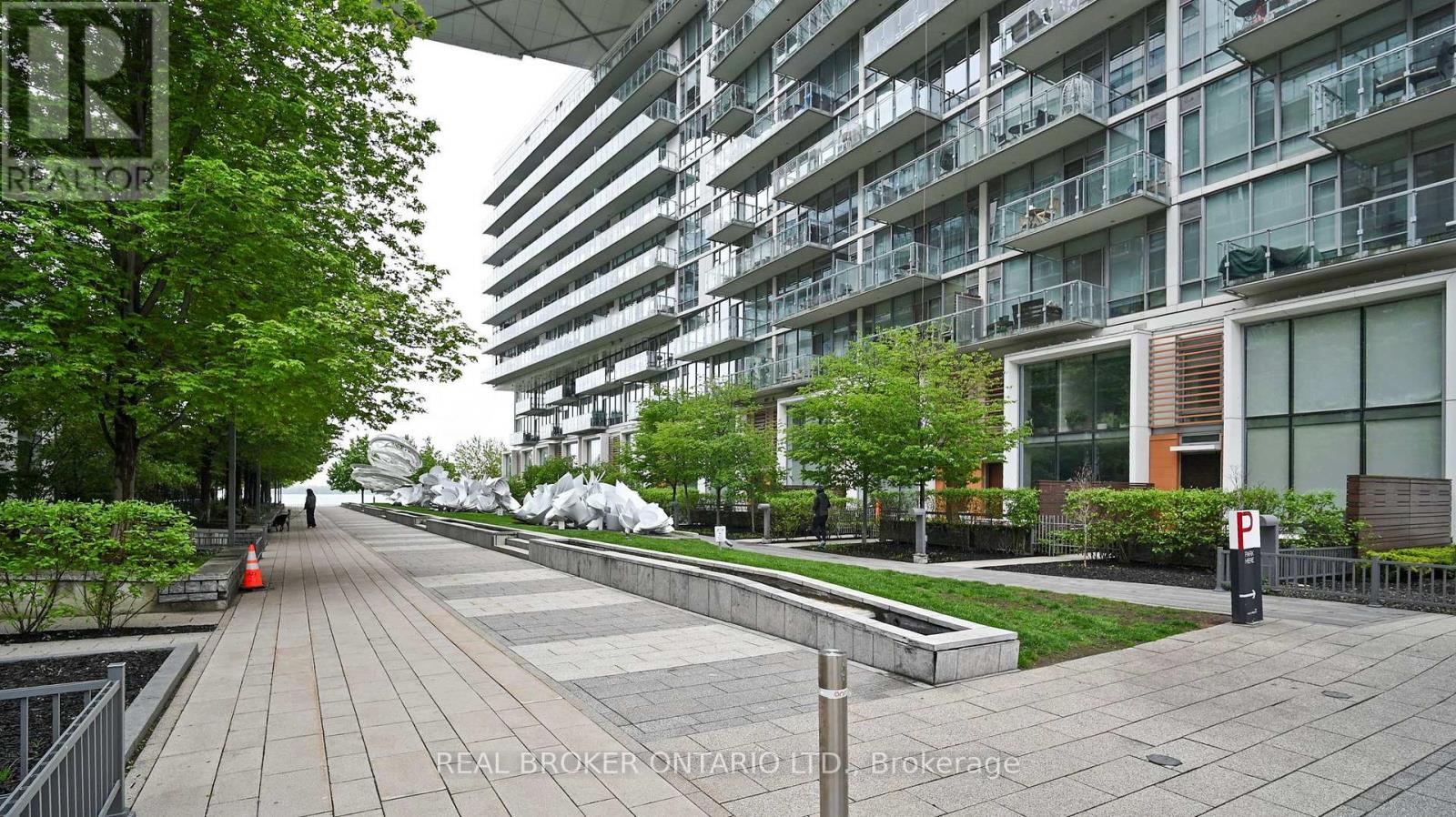 801 - 39 Queens Quay E, Toronto, Ontario  M5E 0A5 - Photo 44 - C12821888