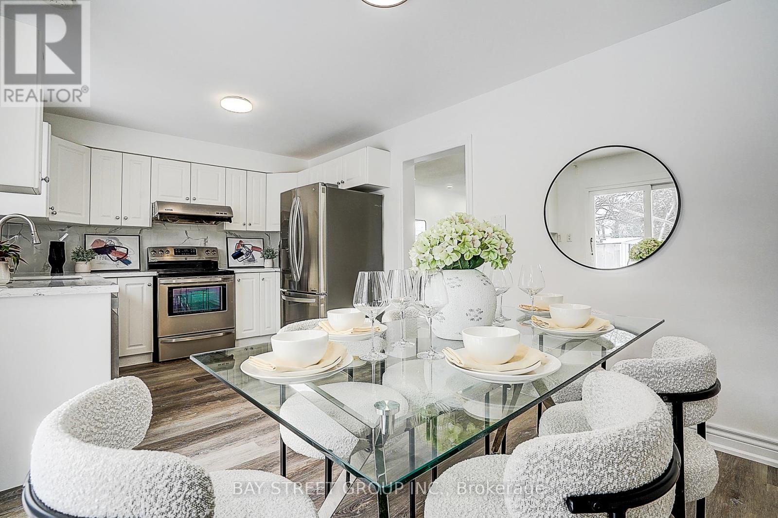 224 Hollyberry Trail, Toronto, Ontario  M2H 2P4 - Photo 14 - C12821896