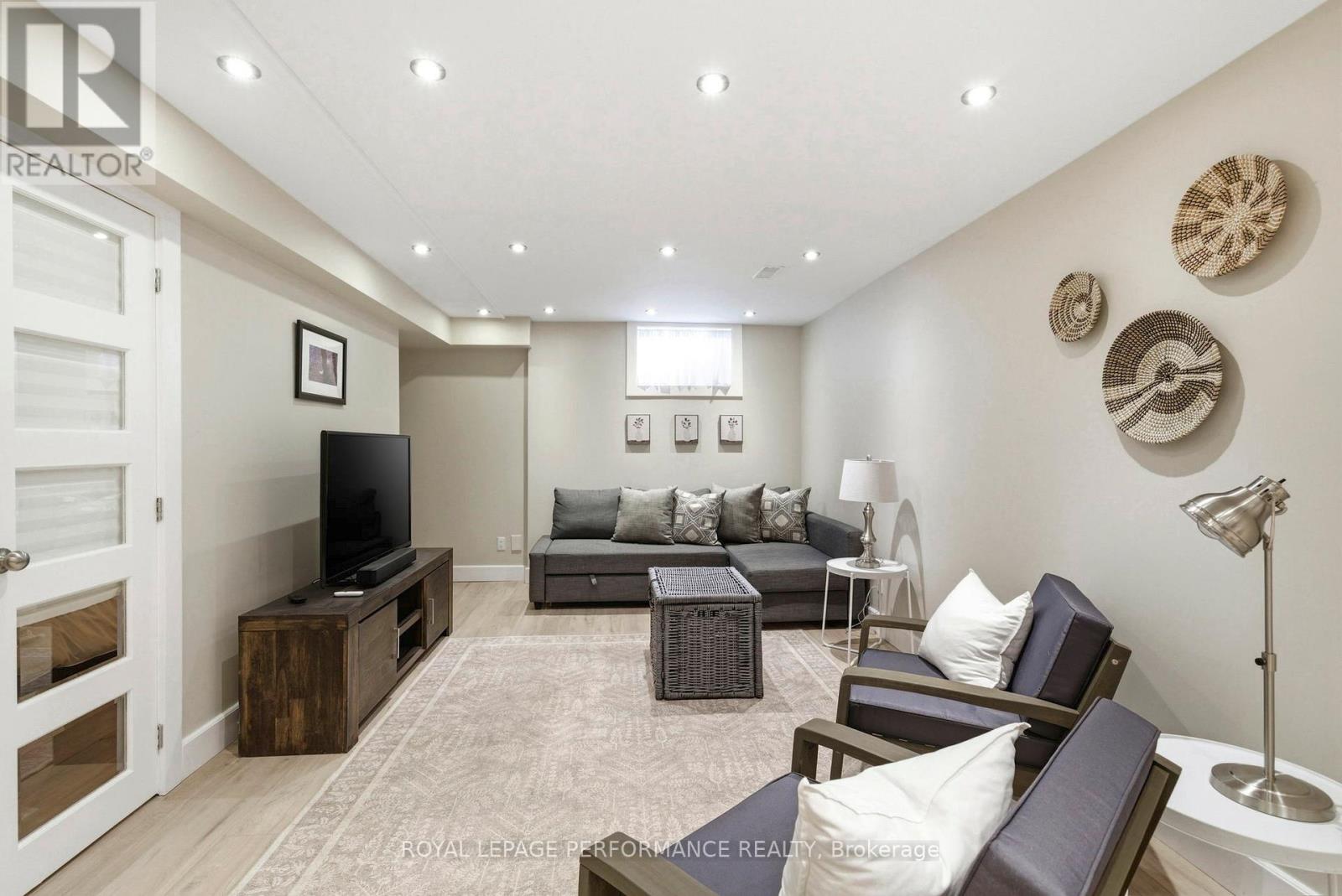 18537 Stonehouse Point Road, South Glengarry, Ontario  K6H 5R5 - Photo 38 - X12821848