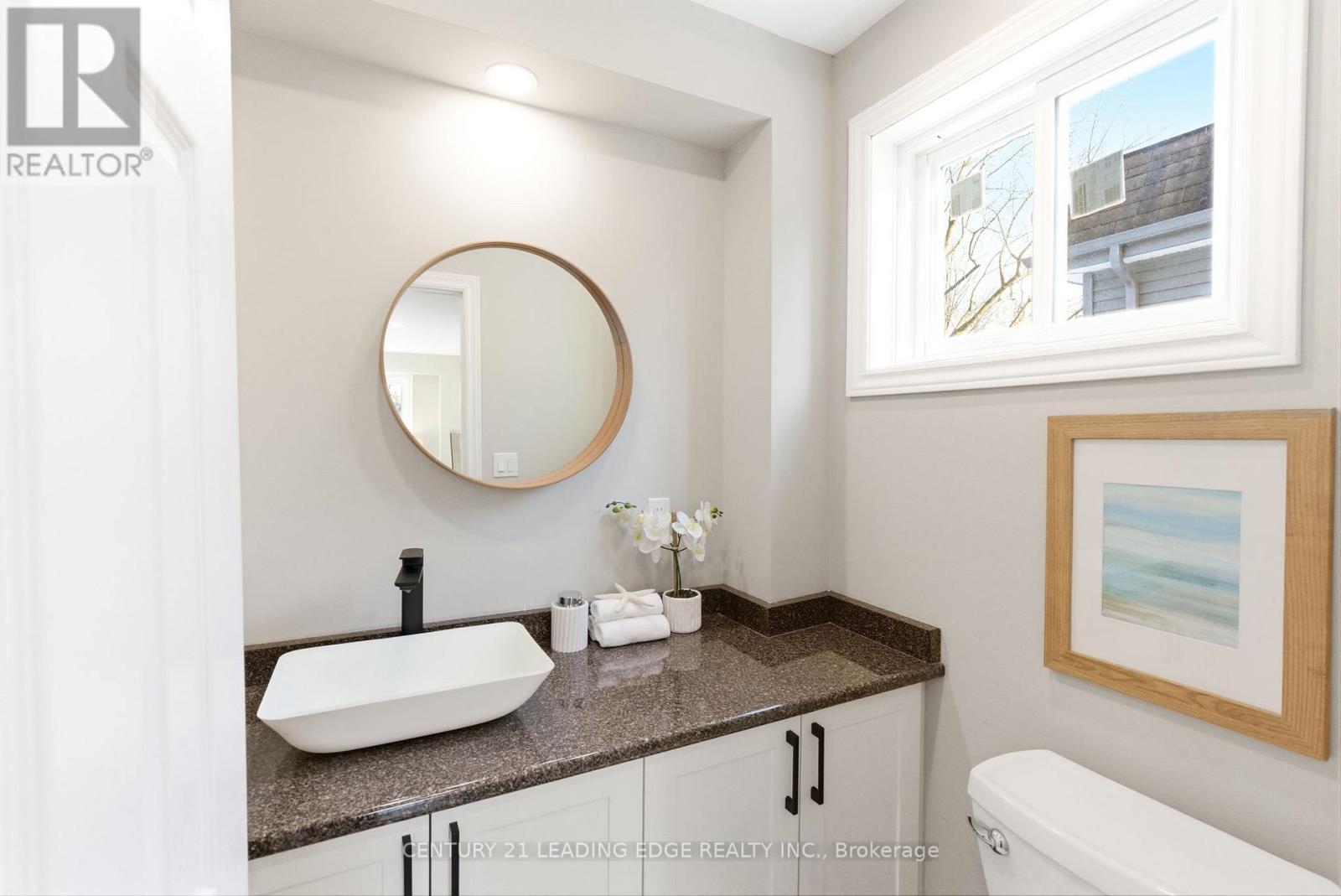 486 Crestwood Drive, Oshawa, Ontario  L1G 2R5 - Photo 9 - E12821858