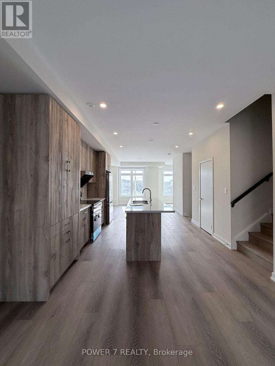 11 Victor Metcaf Lane, Richmond Hill, Ontario  L4B 0J7 - Photo 10 - N12821810