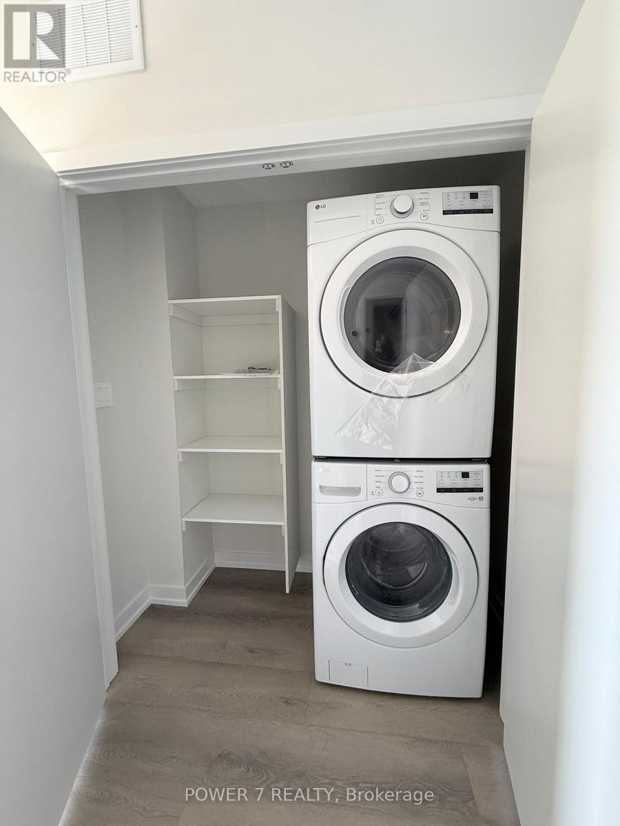 11 Victor Metcaf Lane, Richmond Hill, Ontario  L4B 0J7 - Photo 24 - N12821810