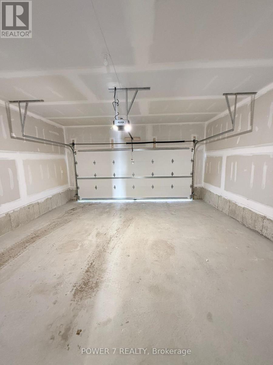 11 Victor Metcaf Lane, Richmond Hill, Ontario  L4B 0J7 - Photo 25 - N12821810