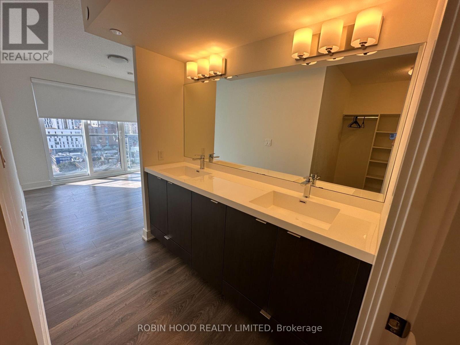 Unit 1711 - 89 Mcgill Street, Toronto, Ontario  M5B 0B1 - Photo 8 - C12800896