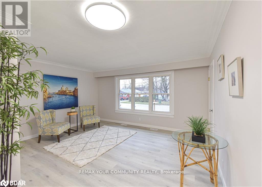 17 Champlain Street, Orillia, Ontario  L3V 2G6 - Photo 7 - S12821878