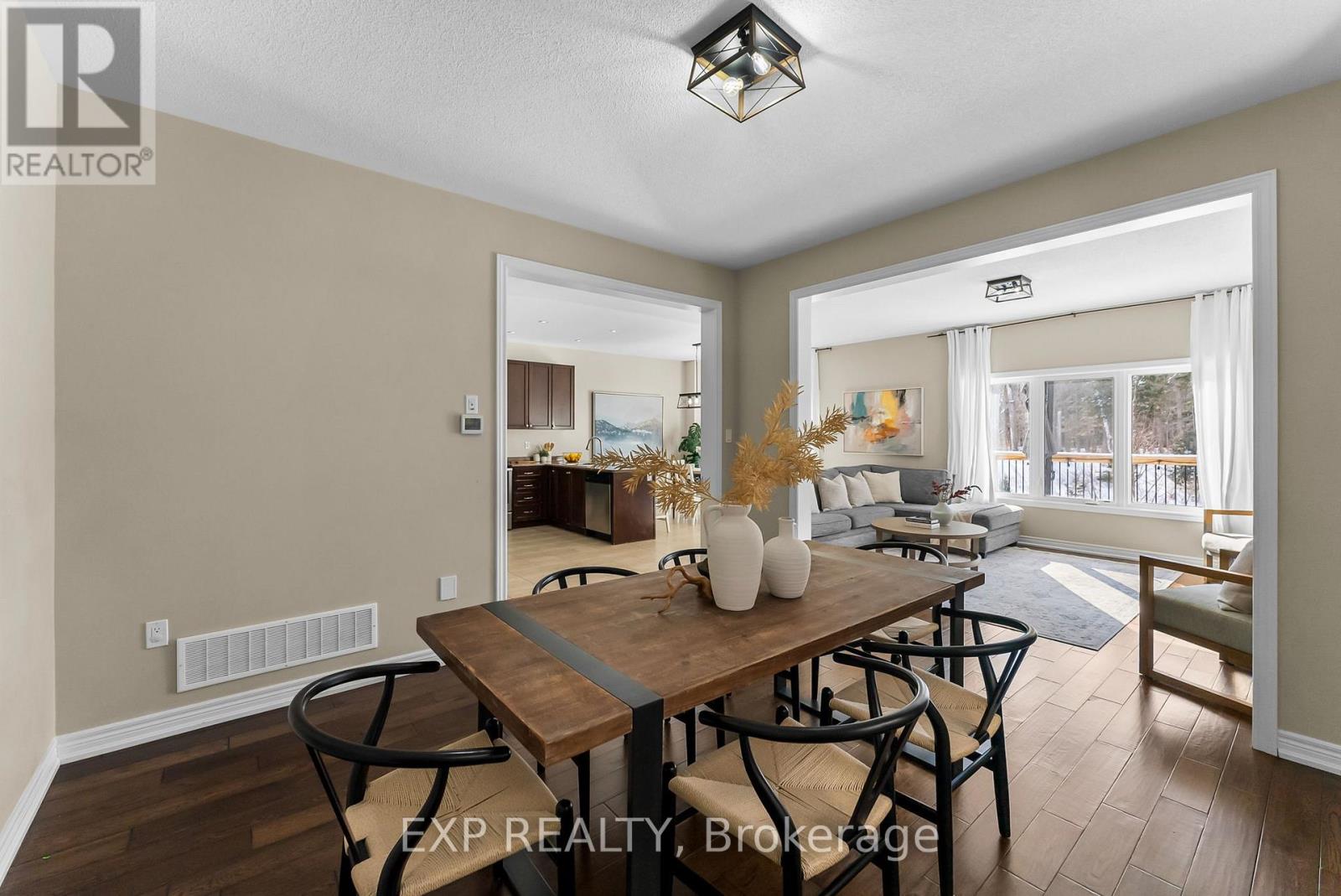 26 Scotia Road, Georgina (Sutton & Jackson's Point), Ontario  L0E 1R0 - Photo 14 - N12821898