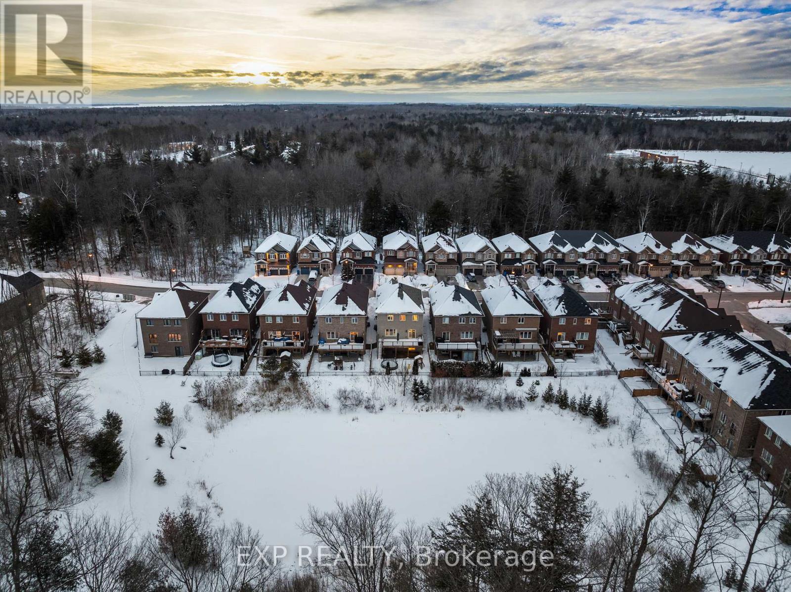 26 Scotia Road, Georgina (Sutton & Jackson's Point), Ontario  L0E 1R0 - Photo 41 - N12821898