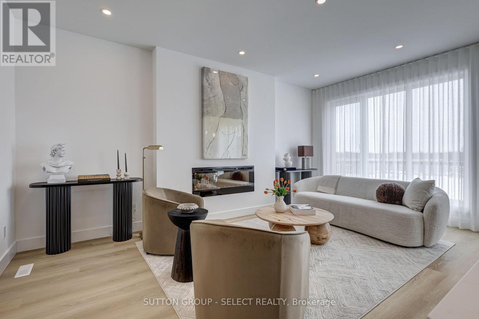 29 Optimist Drive, Southwold, Ontario  N5P 3T2 - Photo 7 - X12741726