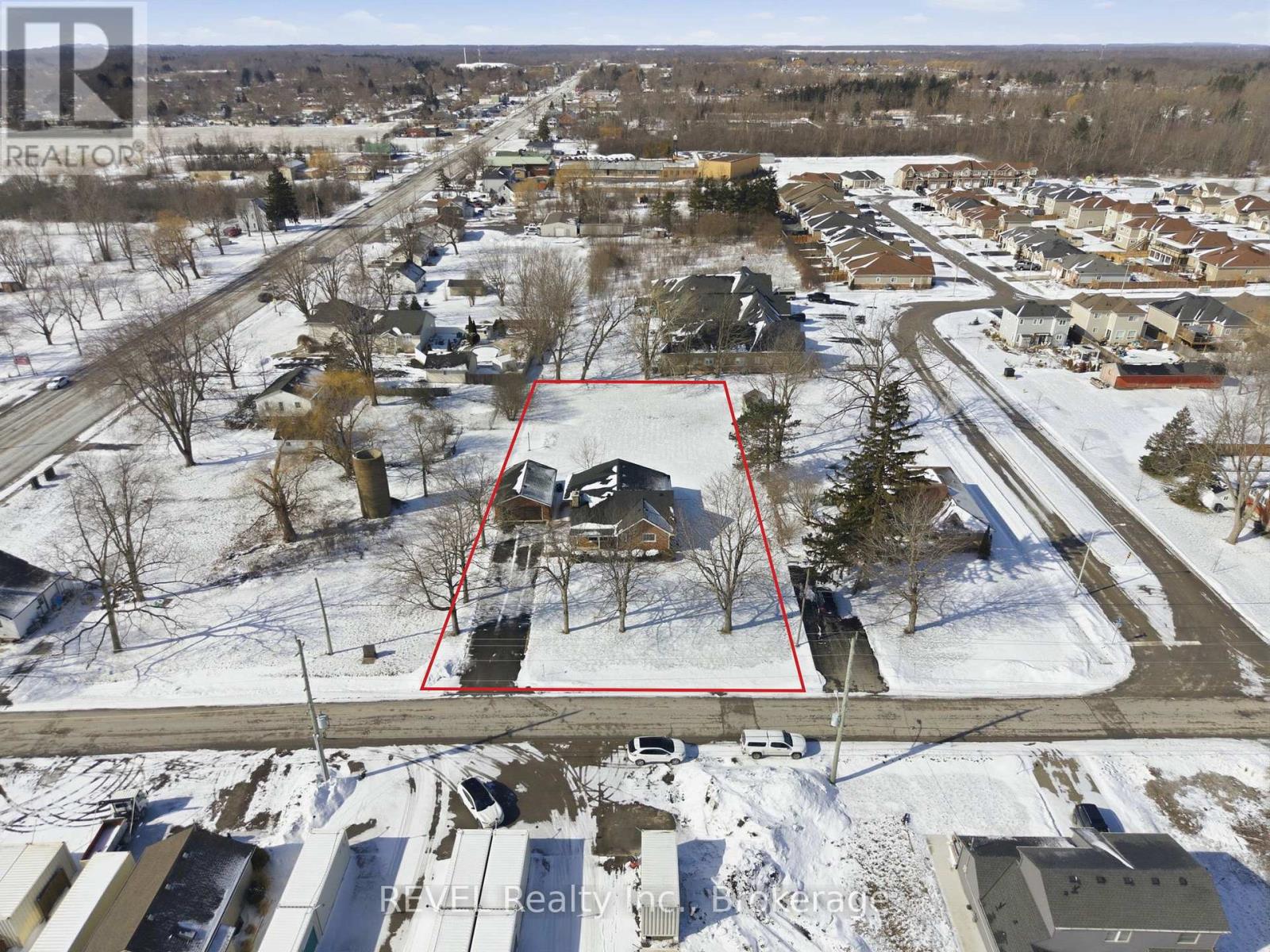 1085 Spears Road, Fort Erie, Ontario  L2A 4N2 - Photo 7 - X12819376