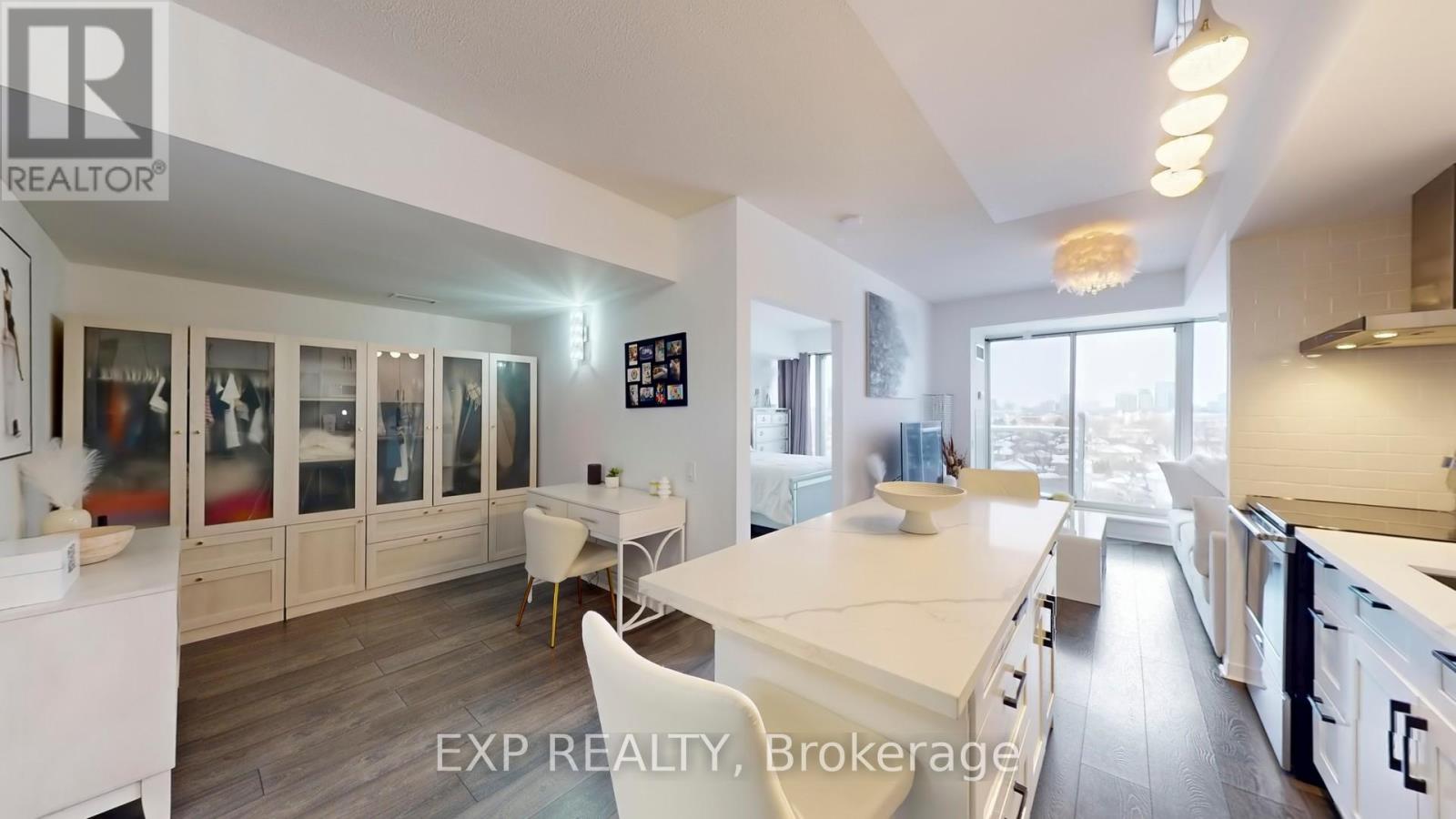 811 - 1050 The Queensway, Toronto (Islington-City Centre West), Ontario  M8Z 0A8 - Photo 5 - W12821776