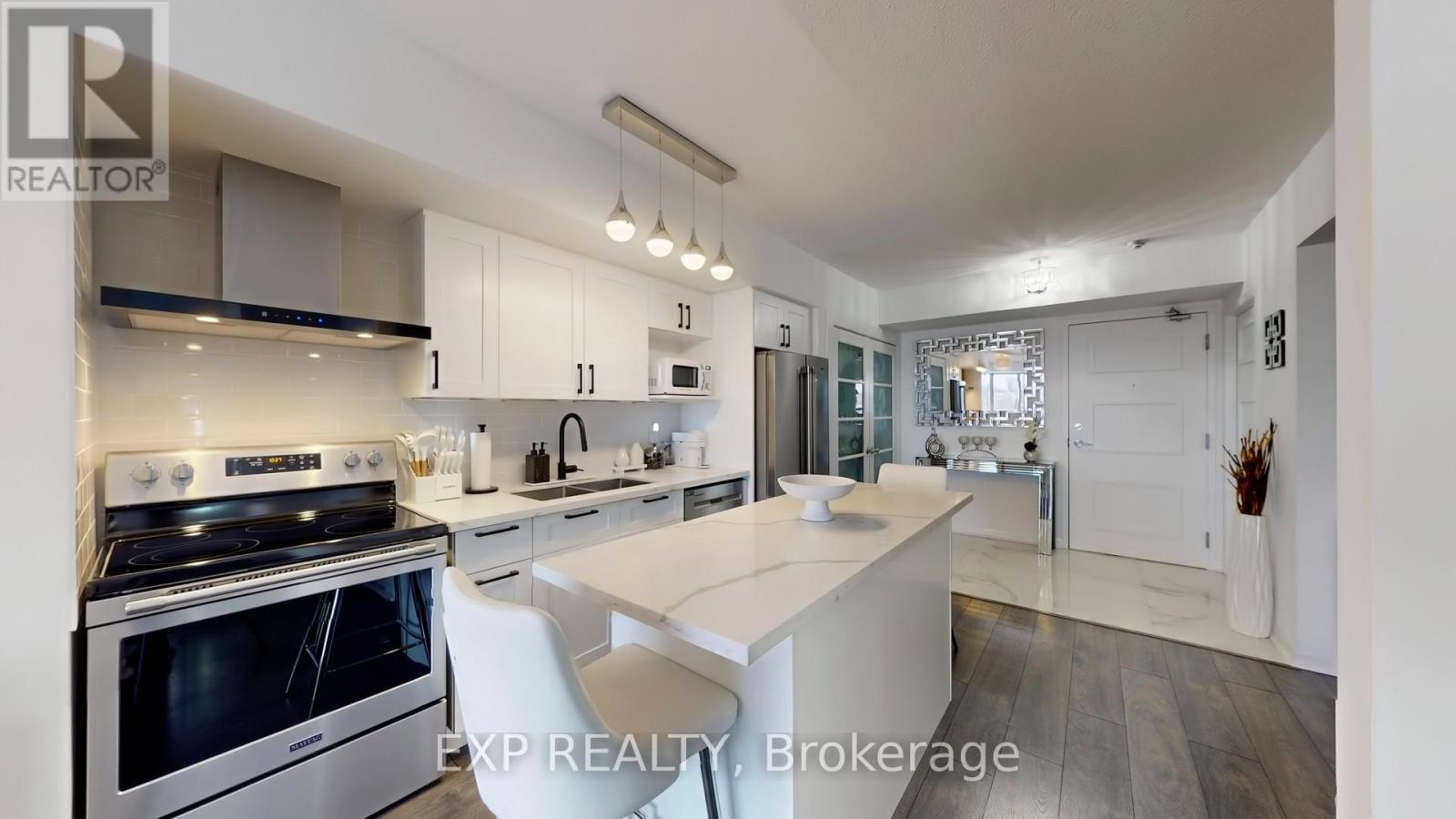 811 - 1050 The Queensway, Toronto (Islington-City Centre West), Ontario  M8Z 0A8 - Photo 6 - W12821776