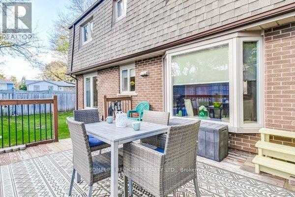 2557 Brasilia Circle, Mississauga, Ontario  L5N 2E9 - Photo 31 - W12821784