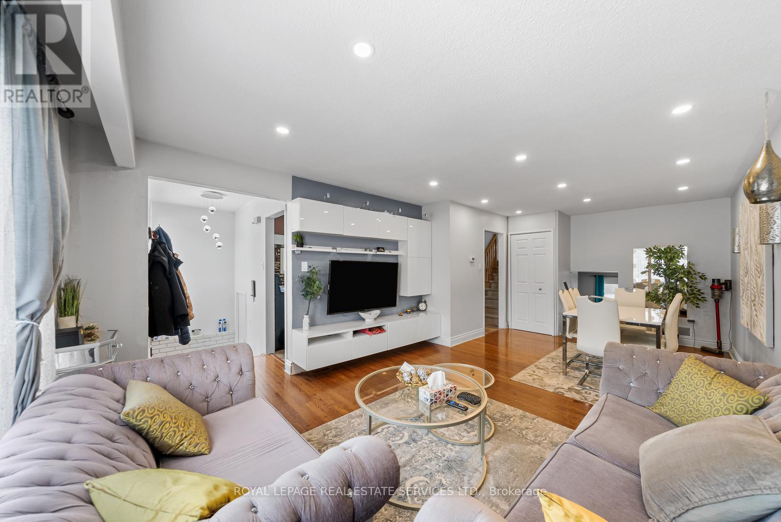 7121 Tamar Road, Mississauga, Ontario  L5N 1Y7 - Photo 6 - W12821800