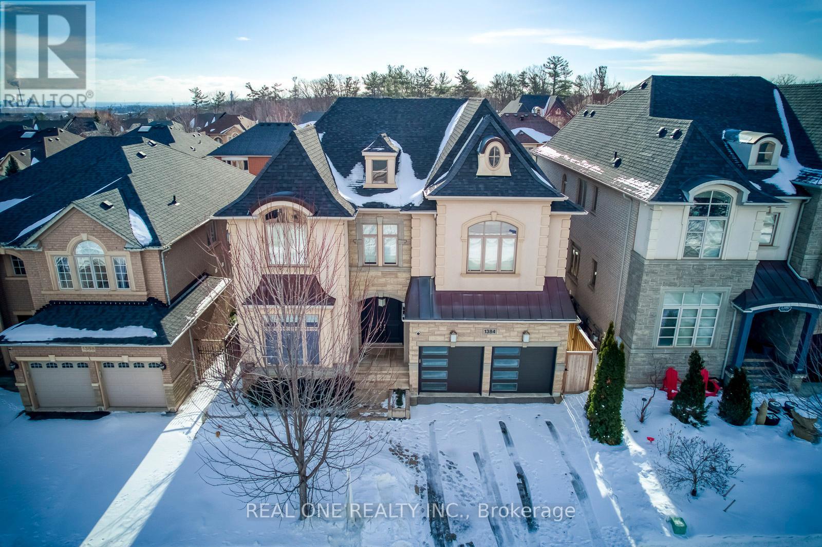 1384 PINERY CRESCENT, oakville (jc joshua creek), Ontario