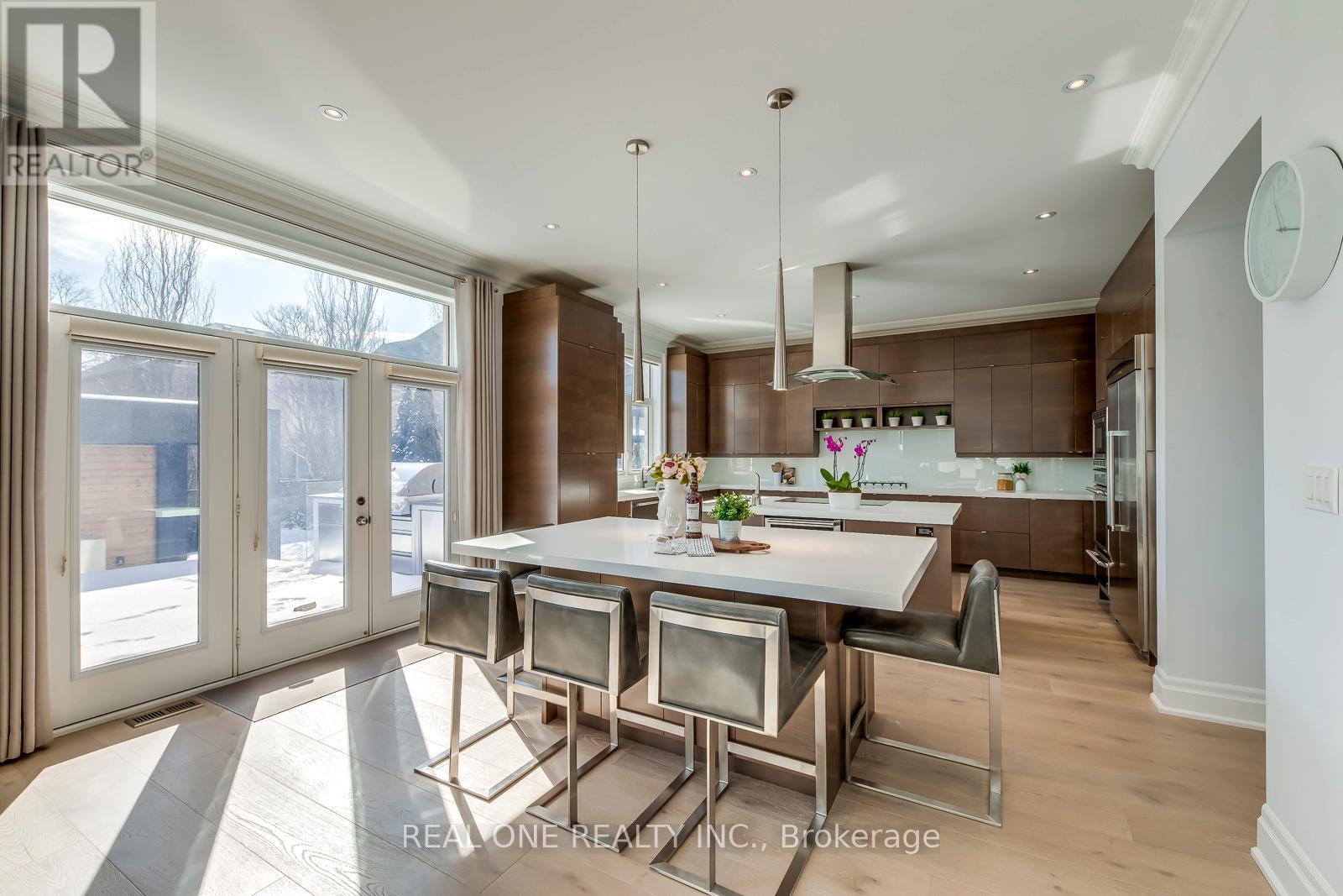 1384 Pinery Crescent, Oakville (Jc Joshua Creek), Ontario  L6H 7J7 - Photo 14 - W12821838