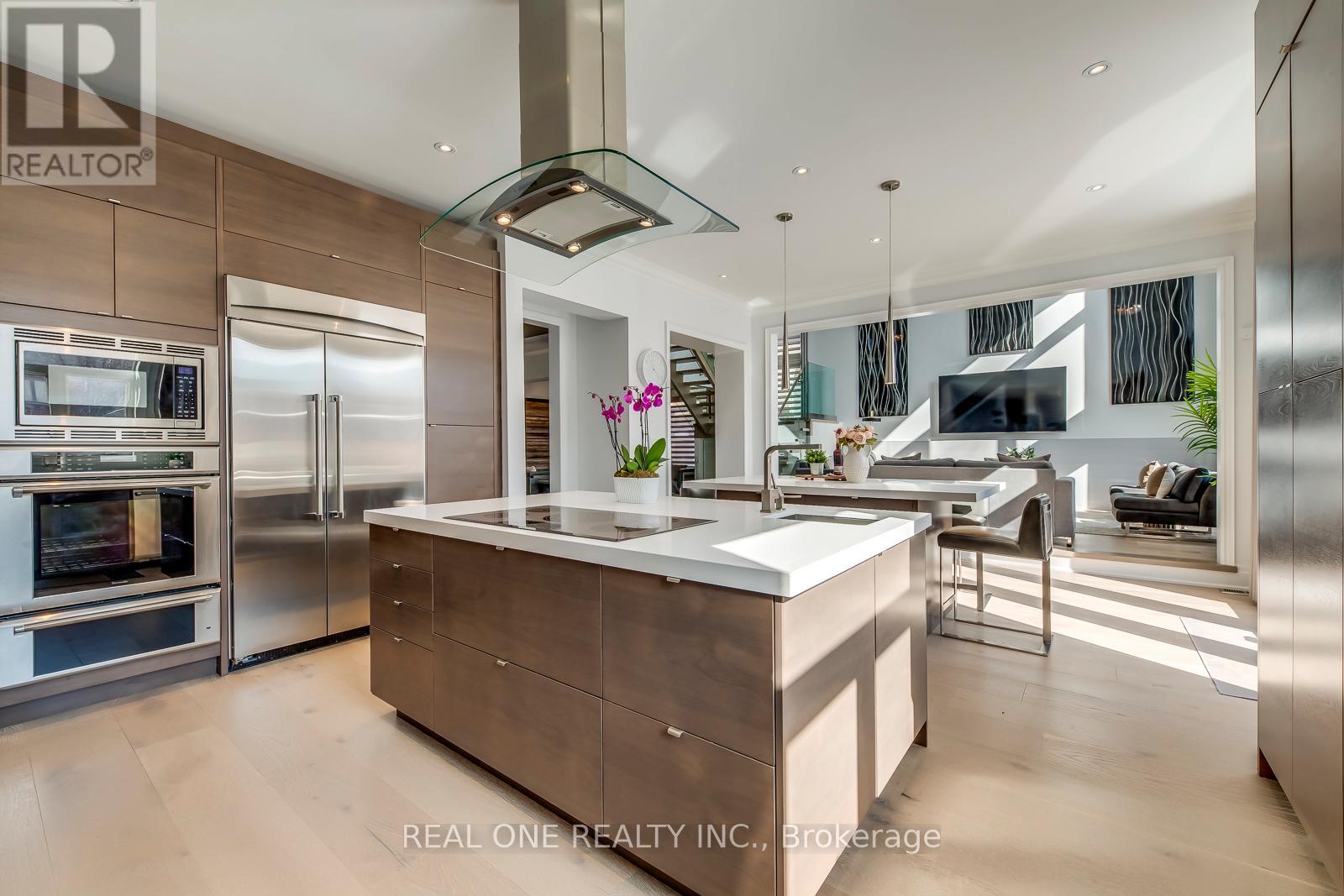 1384 Pinery Crescent, Oakville (Jc Joshua Creek), Ontario  L6H 7J7 - Photo 19 - W12821838