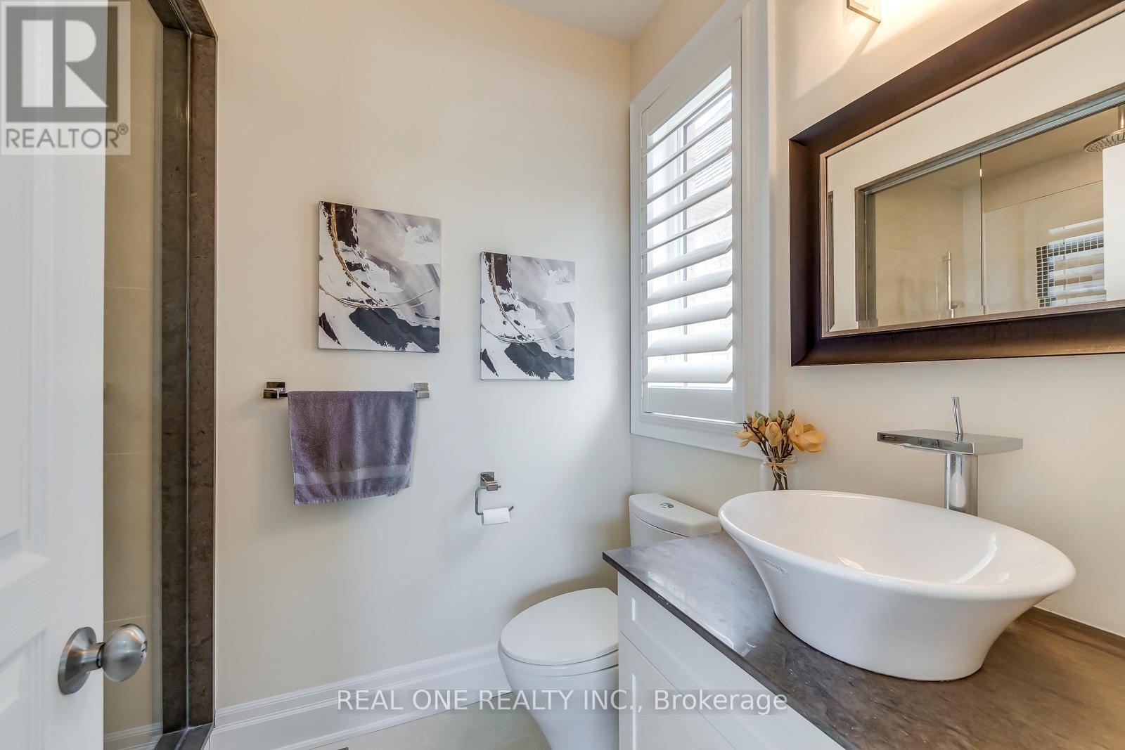 1384 Pinery Crescent, Oakville (Jc Joshua Creek), Ontario  L6H 7J7 - Photo 31 - W12821838