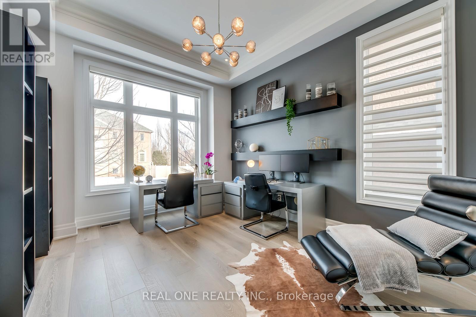 1384 Pinery Crescent, Oakville (Jc Joshua Creek), Ontario  L6H 7J7 - Photo 5 - W12821838