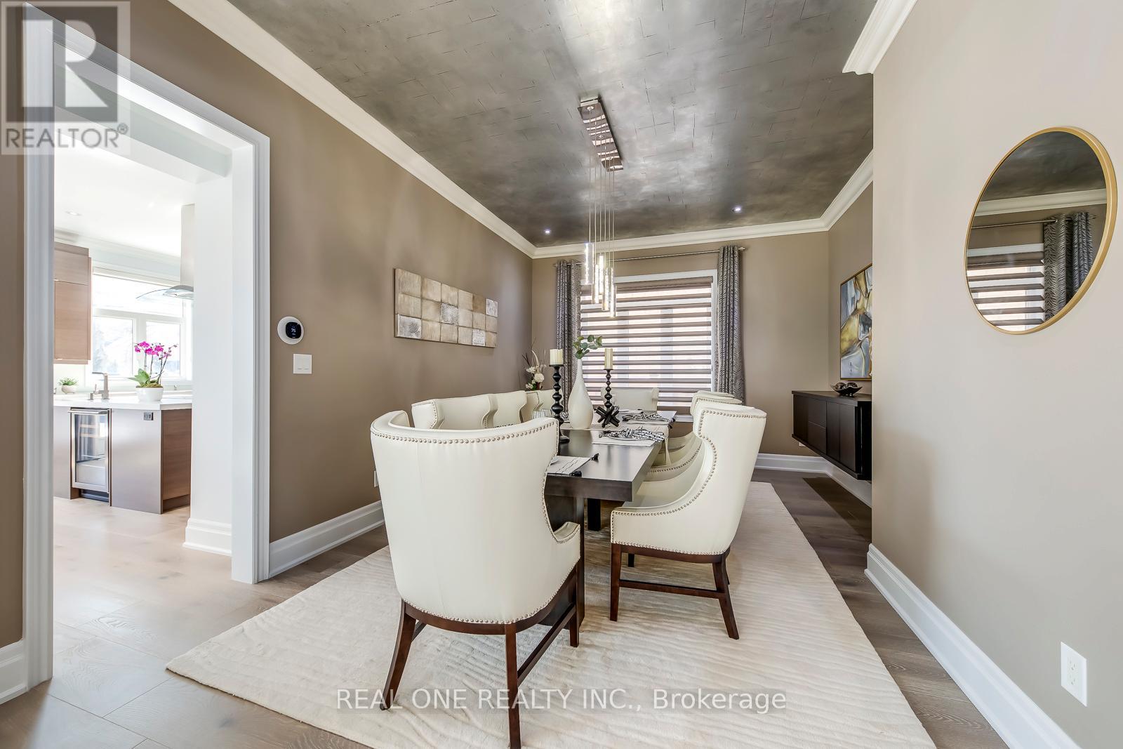 1384 Pinery Crescent, Oakville (Jc Joshua Creek), Ontario  L6H 7J7 - Photo 8 - W12821838