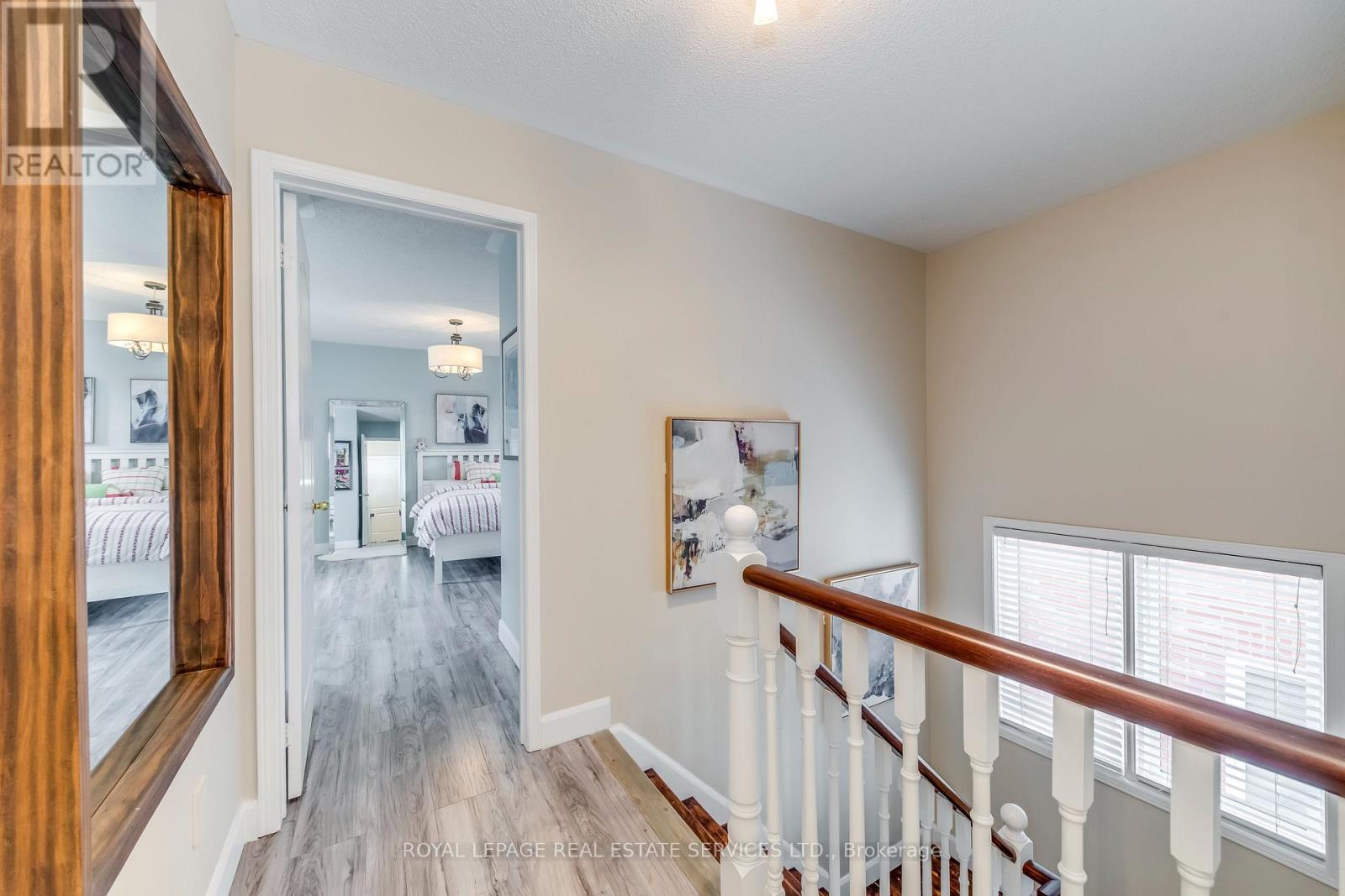 223 Lexington Road, Oakville, Ontario  L6H 6L5 - Photo 16 - W12821846