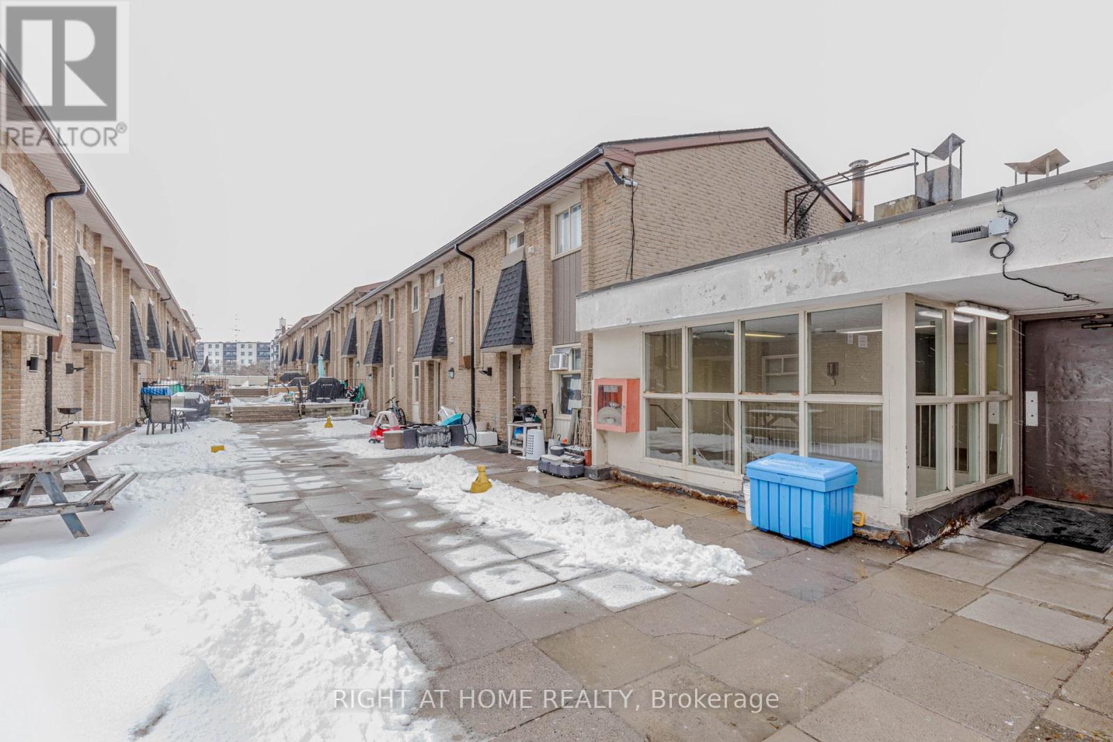 3 - 40 Rexdale Boulevard, Toronto, Ontario  M9W 5Z3 - Photo 8 - W12821860