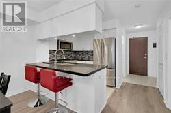 1803 - 4090 Living Arts Drive, Mississauga, Ontario  L5B 4M8 - Photo 4 - W12821870