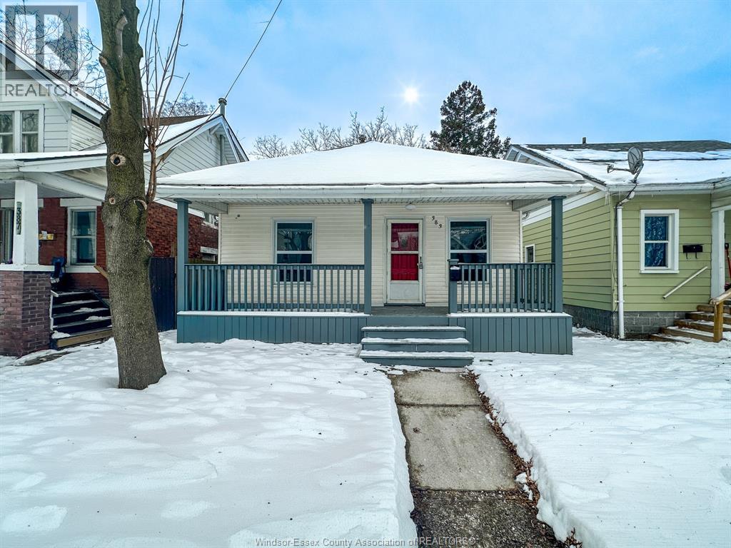 MLS# 26002589: 383 JOSEPHINE, Windsor, Canada