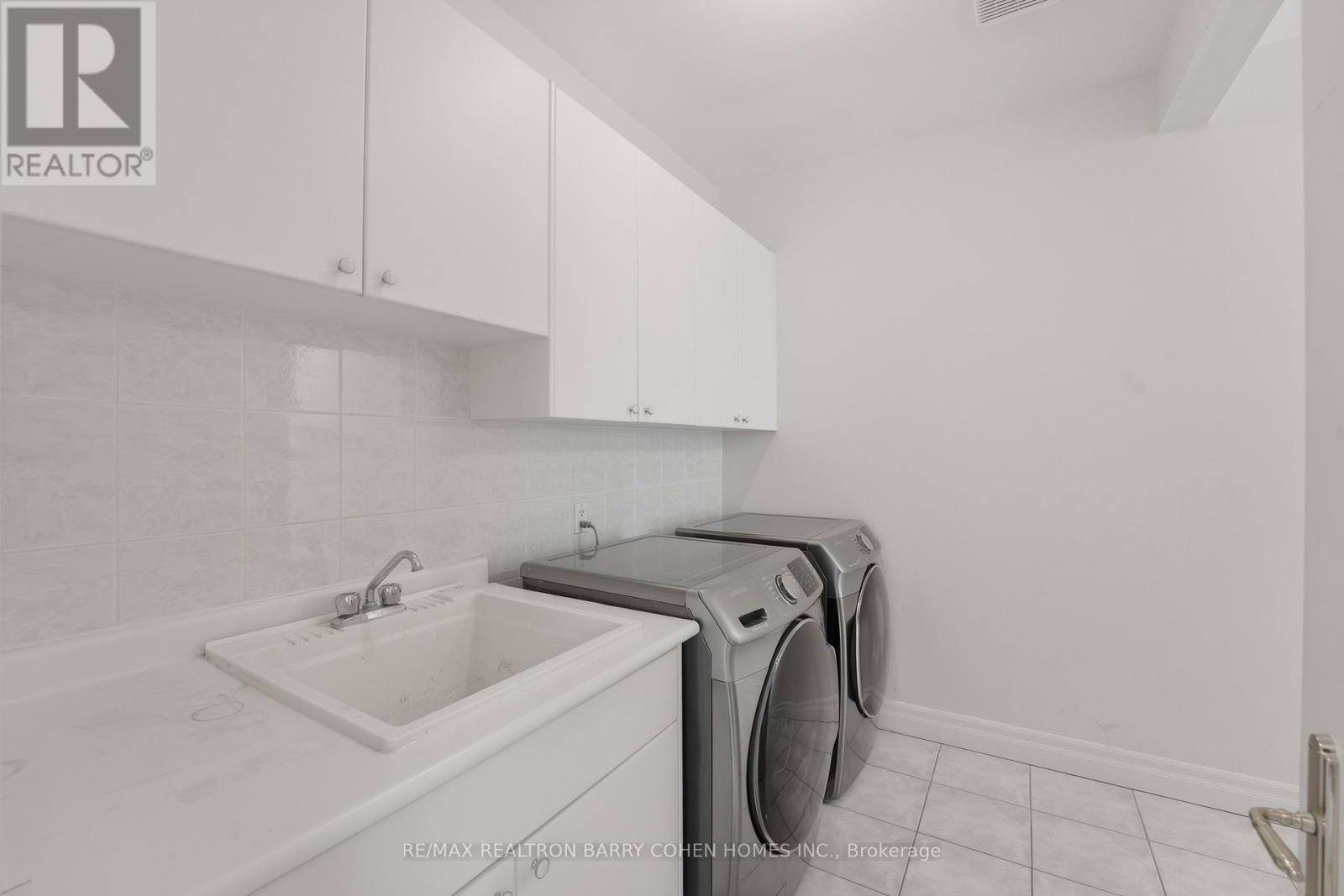 19 Risebrough Avenue, Toronto, Ontario  M2M 2E2 - Photo 22 - C12820426