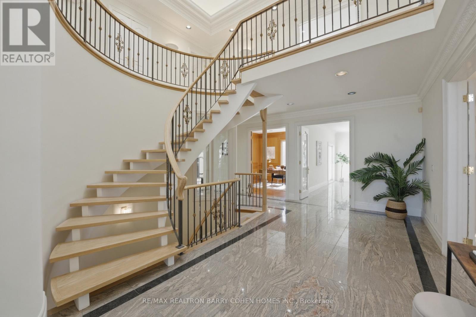 19 Risebrough Avenue, Toronto, Ontario  M2M 2E2 - Photo 5 - C12820426