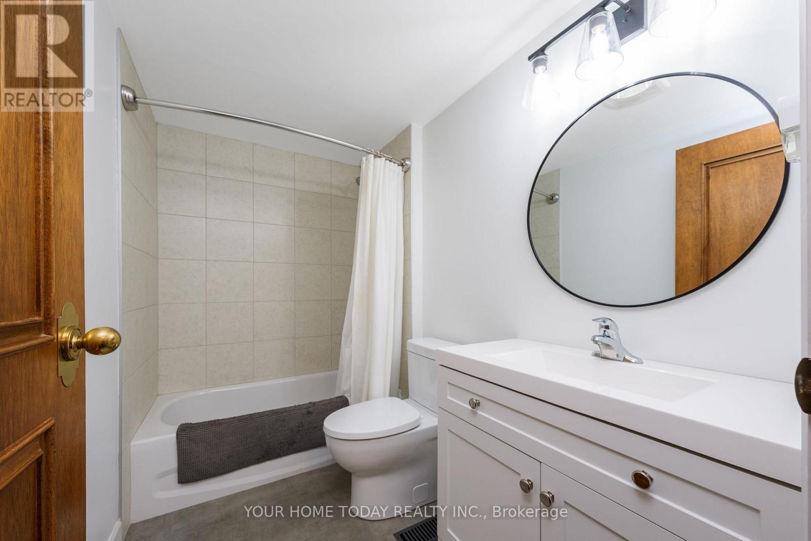 20 Elgin Street, Halton Hills, Ontario  L7G 3M3 - Photo 29 - W12805924