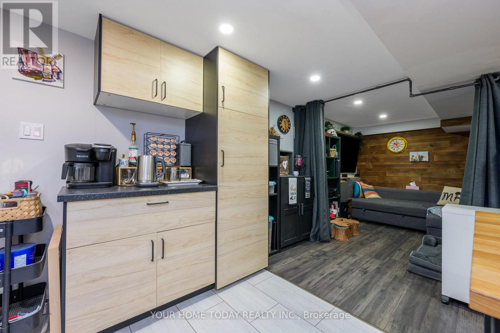 20 Elgin Street, Halton Hills, Ontario  L7G 3M3 - Photo 35 - W12805924