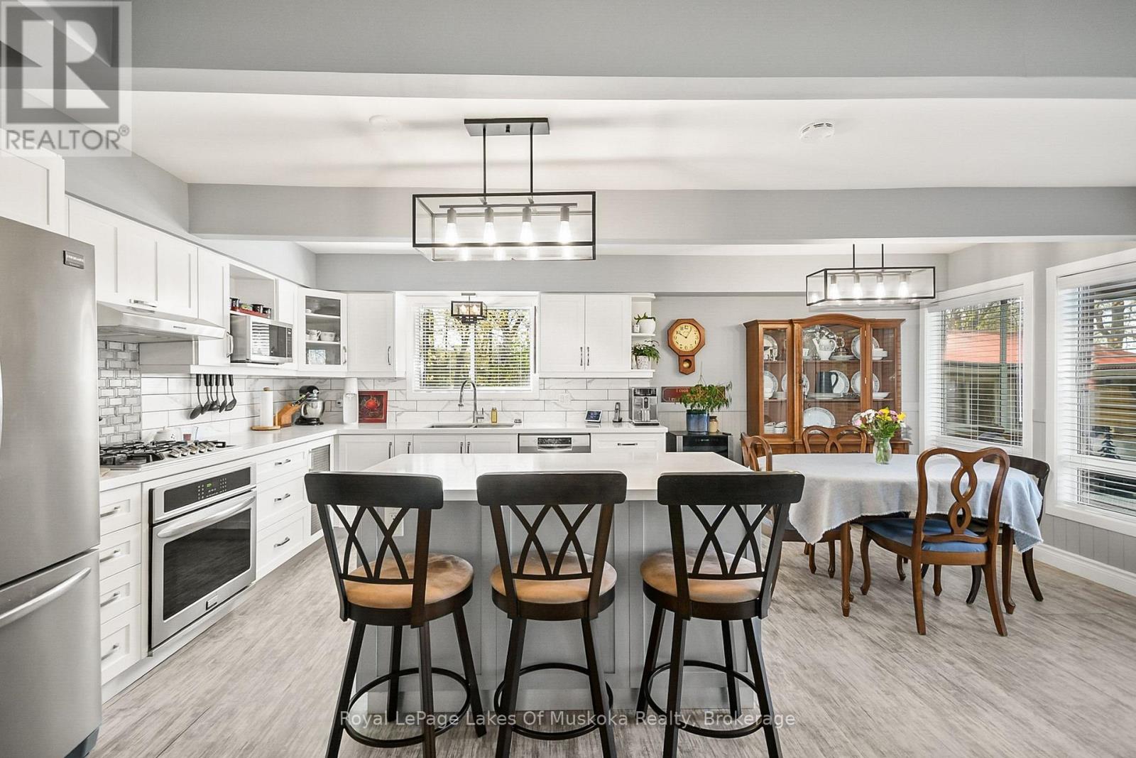 3445 Southwood Beach Boulevard, Ramara, Ontario  L0K 2B0 - Photo 12 - S12821952