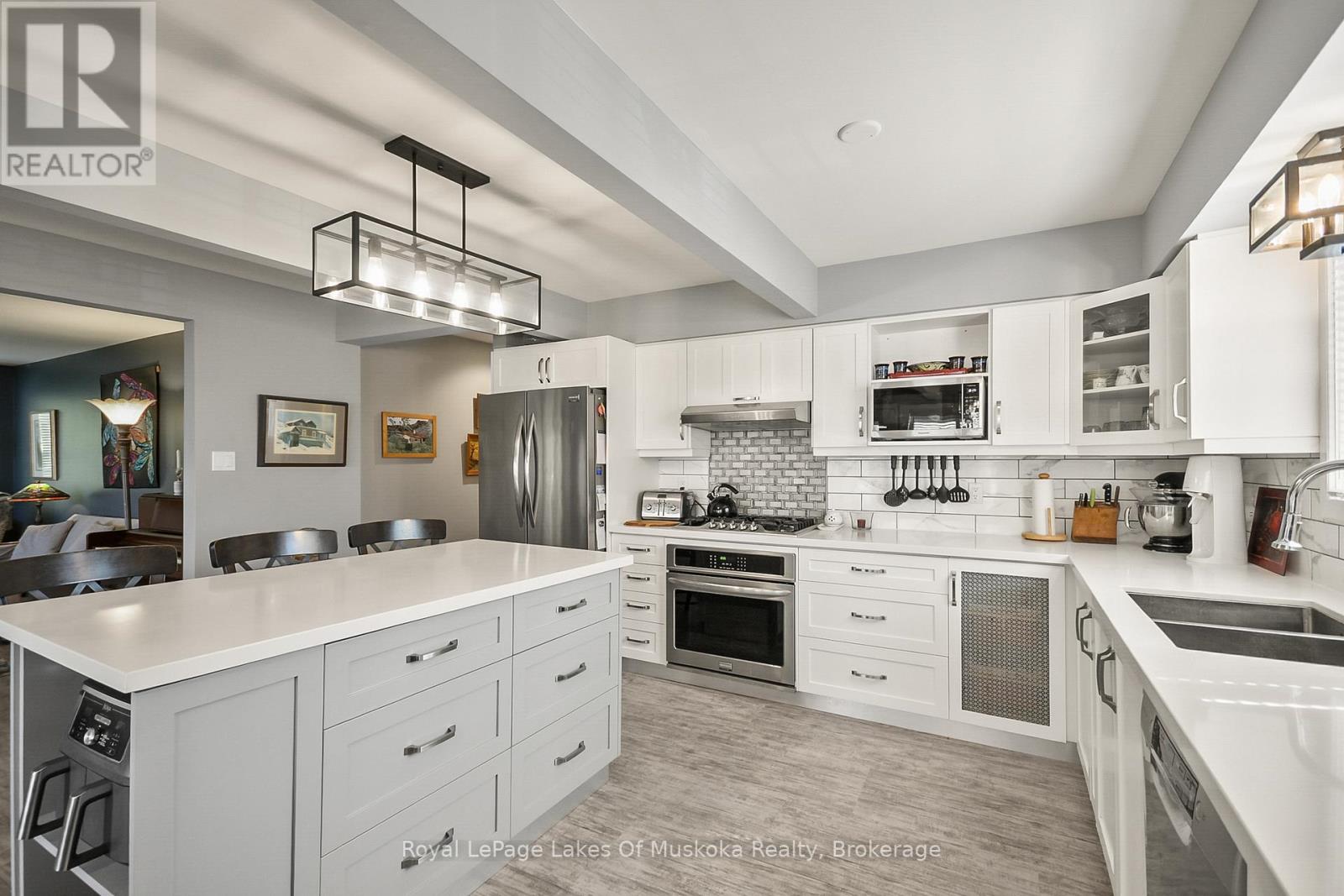 3445 Southwood Beach Boulevard, Ramara, Ontario  L0K 2B0 - Photo 16 - S12821952